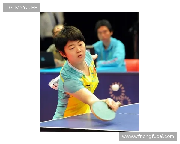 乒乓球装备选购指南：舒适耐用的球袜推荐与选购技巧分享