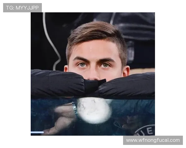 低调却卓越的足球明星盘点他们的成就与人生故事